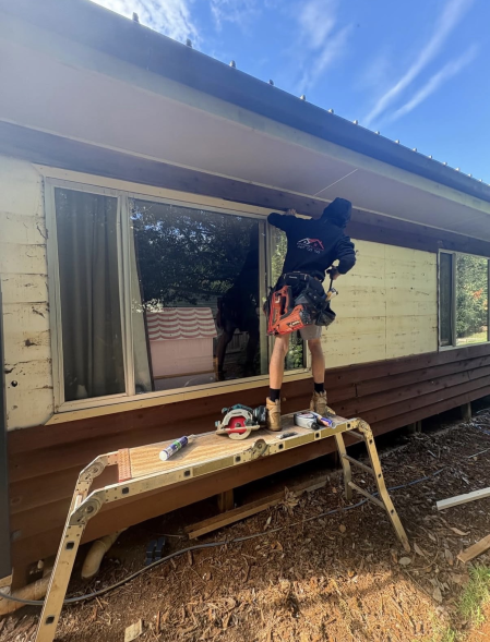 Scaffolding renovation